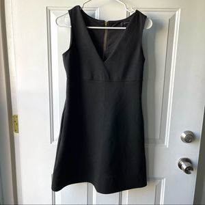 Express Black V Neck Sleeveless Mini Dress Size XS